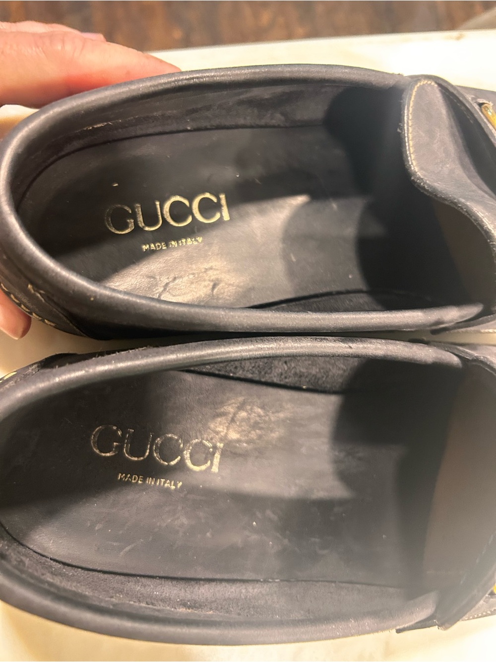 Gucci vintage Navy Leather Bit Loafers with Gold Hardware - Picture 5 of 15